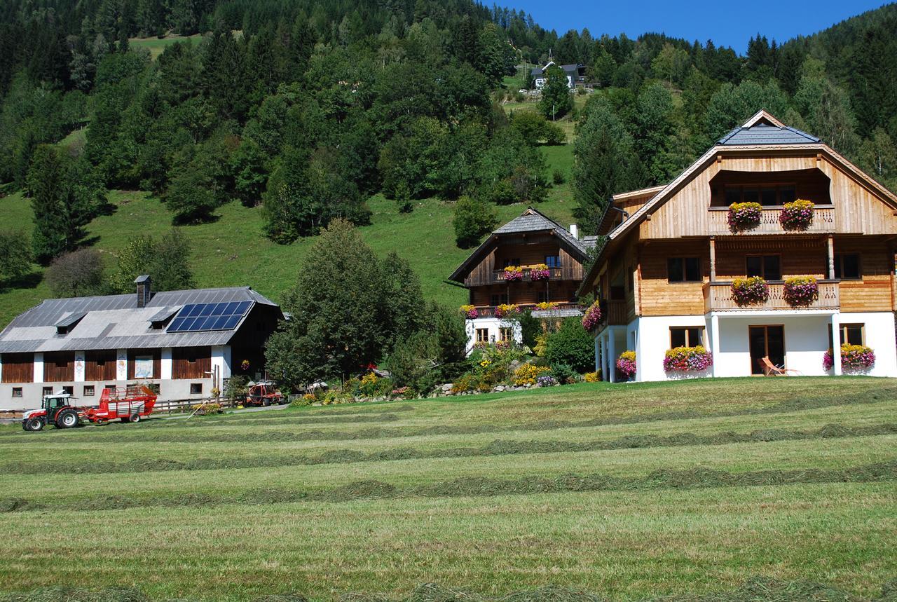 Biohof Seidl Apartamento Bad Kleinkirchheim Exterior foto